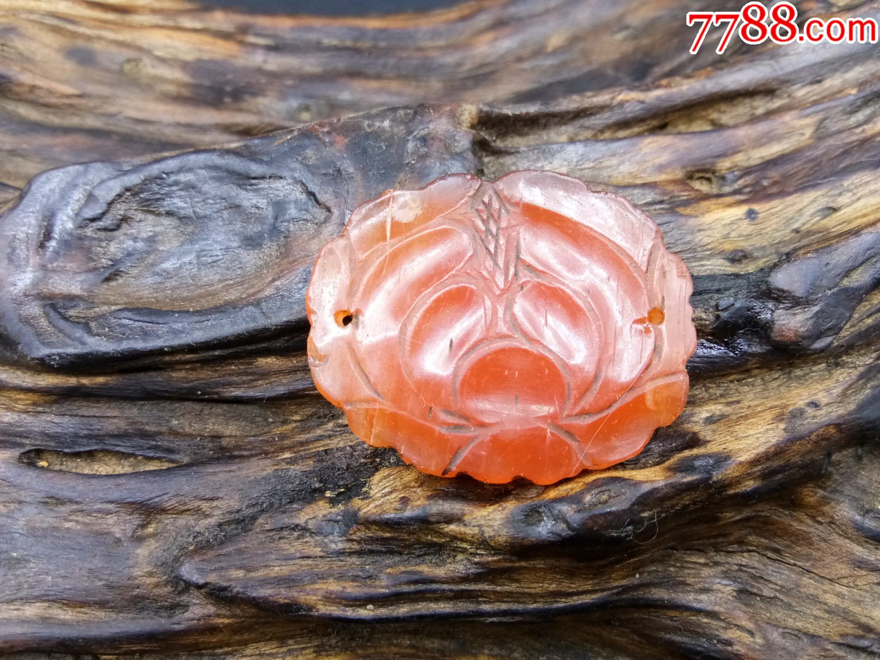 清代南红玛瑙花卉帽正1