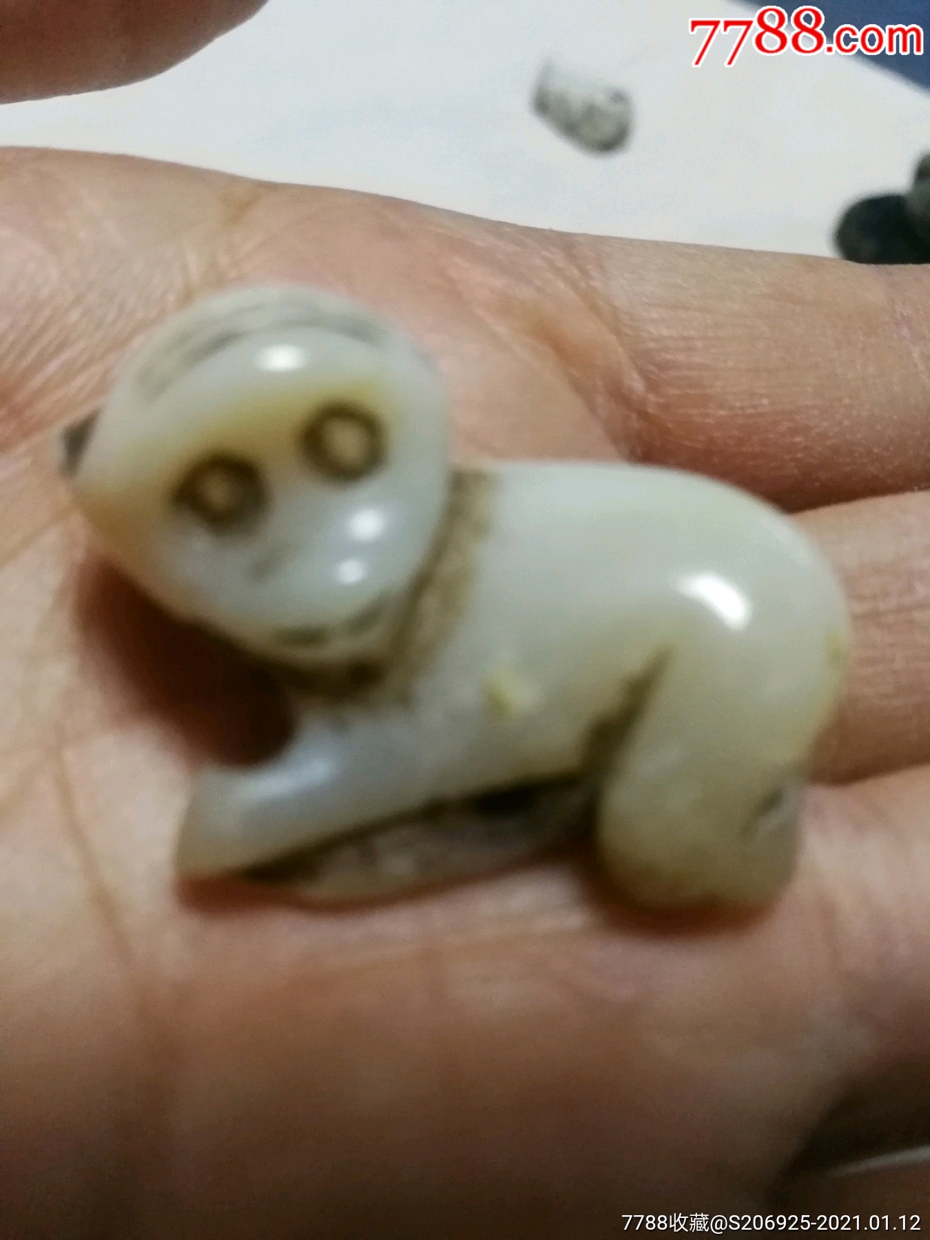 老和田玉猴摆件