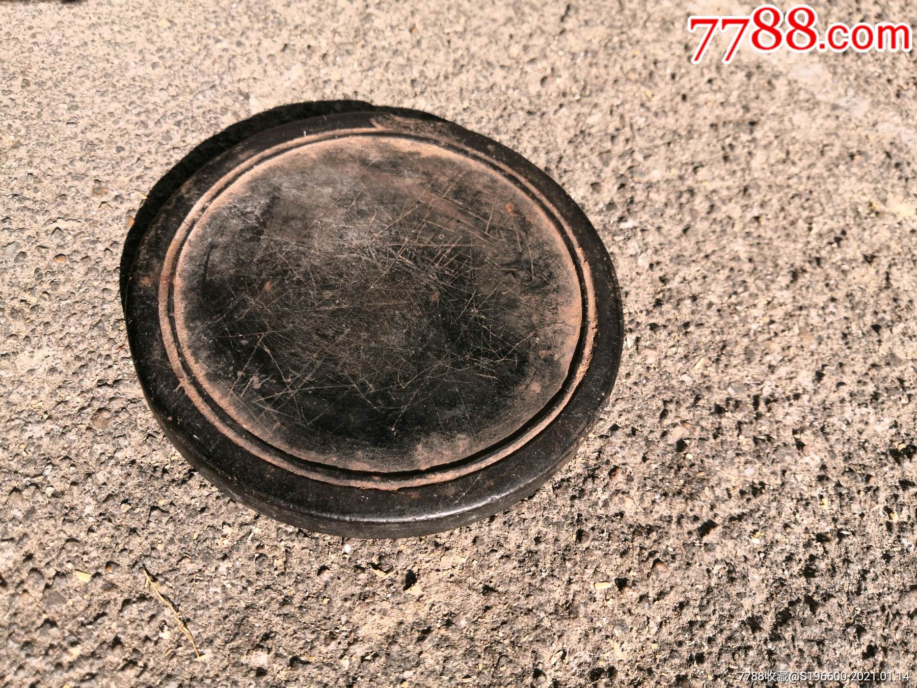 "商品>>>>99清代老砚台9品￥6099清代圆型砚,笔舔