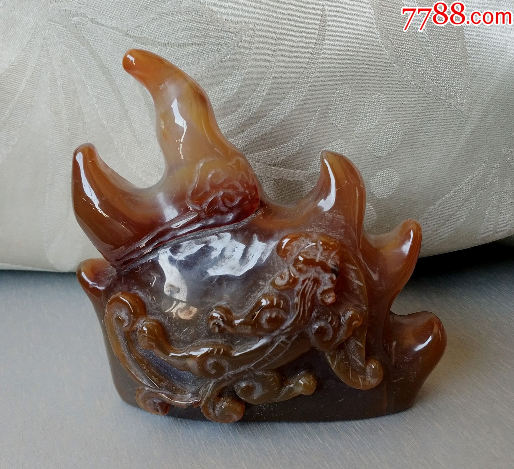 漂亮的【玛瑙笔架】使用,摆设,收藏都可以