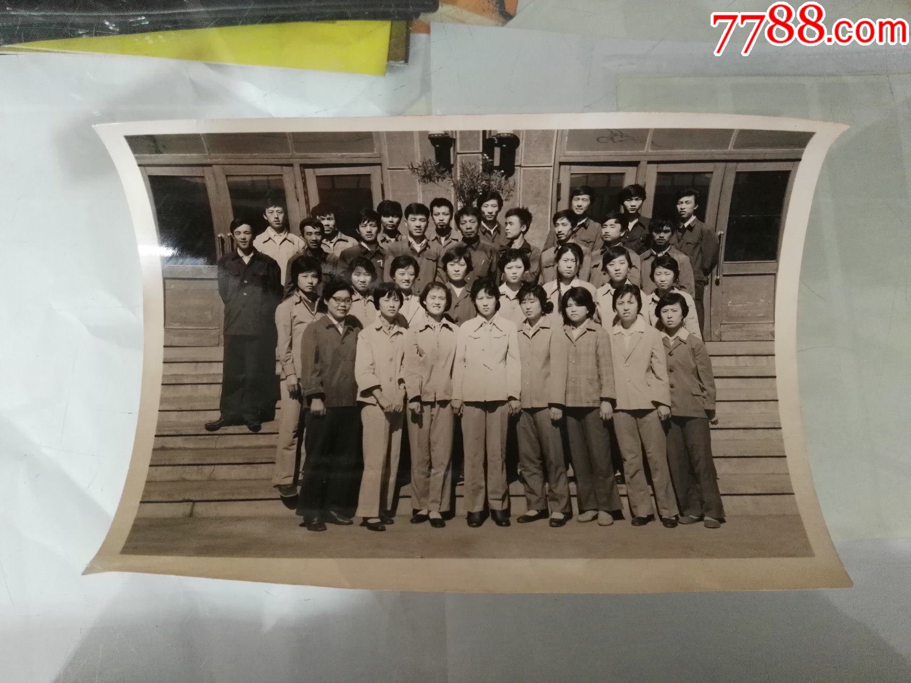 70年代大学生毕业照