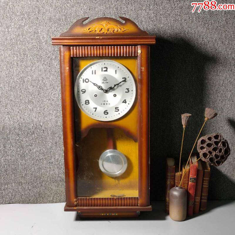 古董文革怀旧鄂州产晶牌机械发条钟黄铜芯钟表瑕疵老式大挂钟摆件