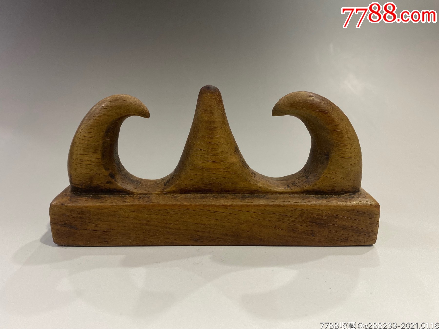 清代海南黄花梨笔架