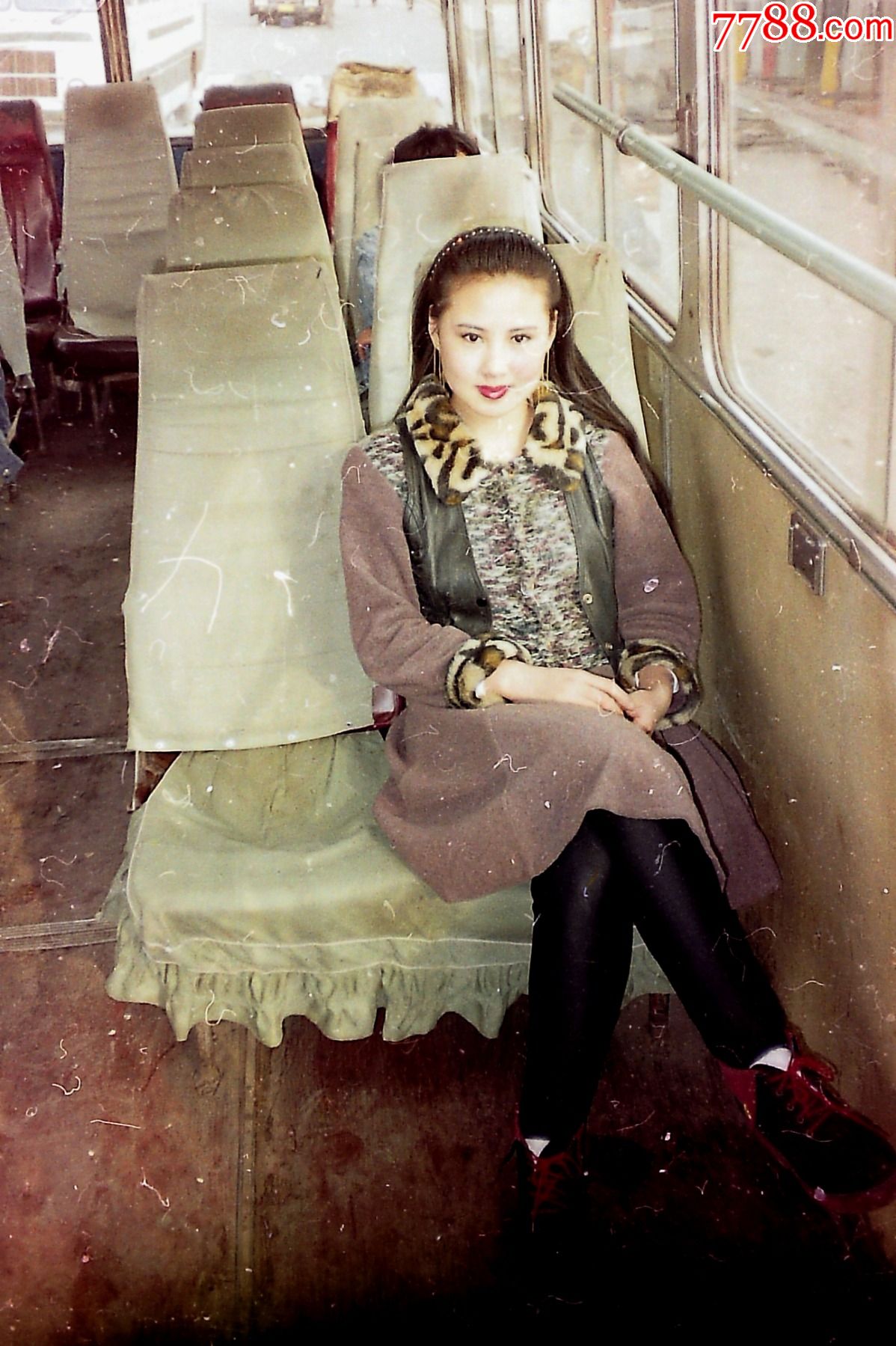 长发美女【135老底片】