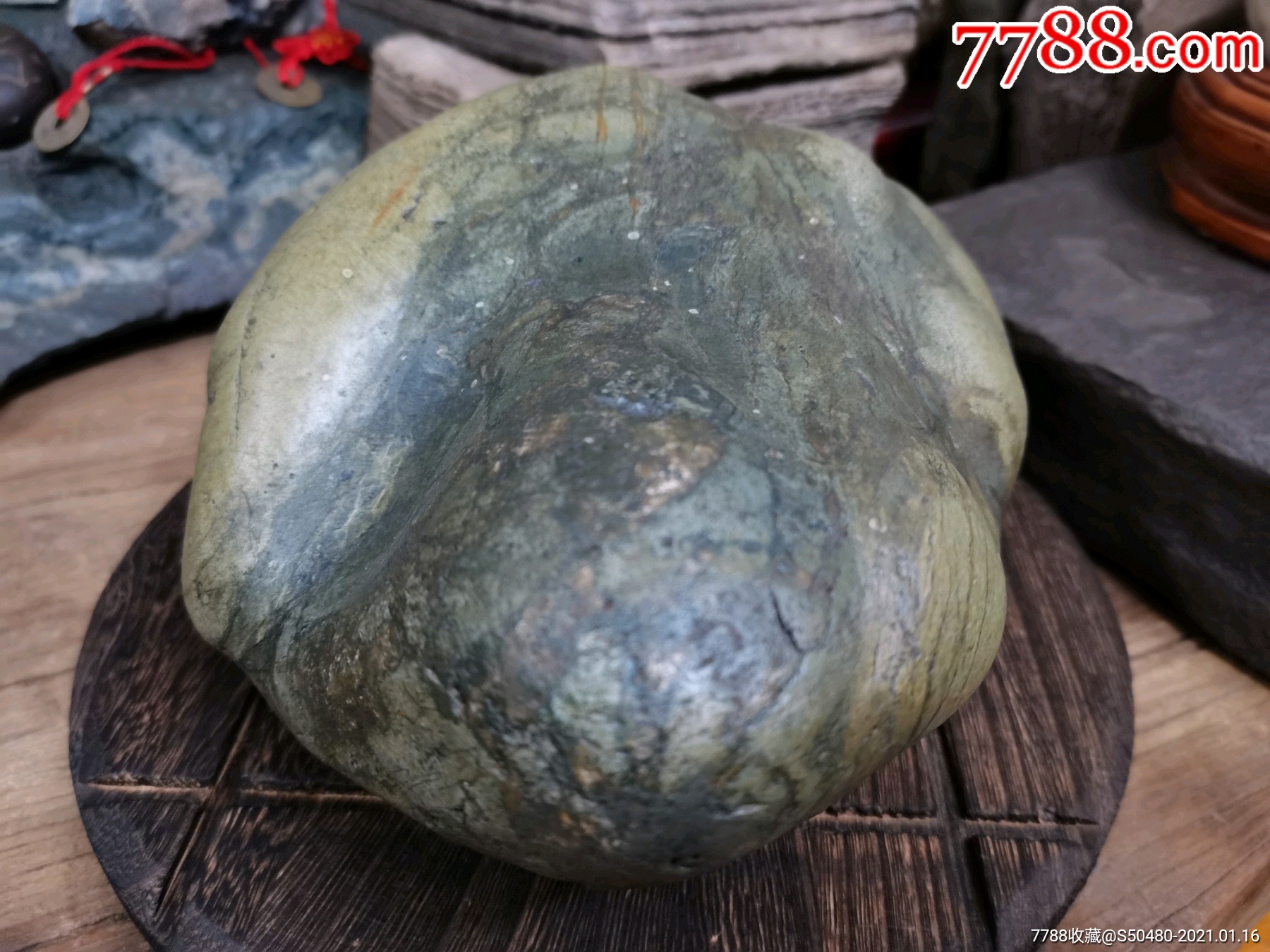 自然皮色形状观赏奇石长江石画面石造型水冲石葡萄石象形青蛙石绿泥石