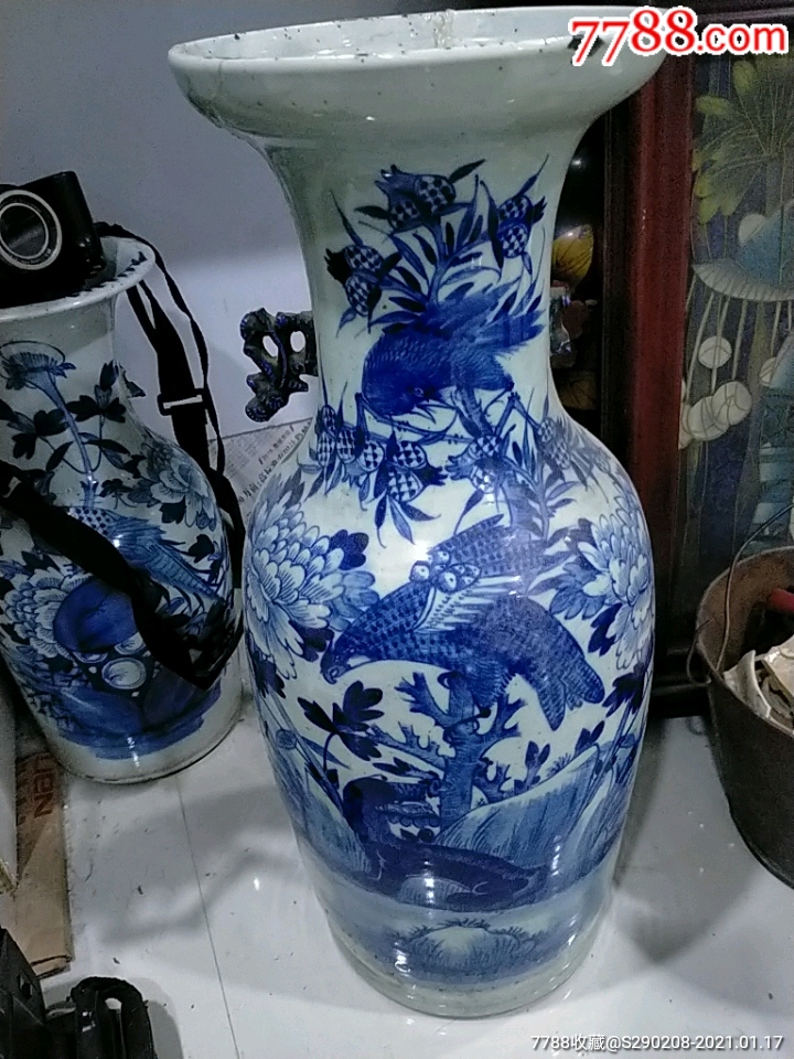 300件青花大胆瓶