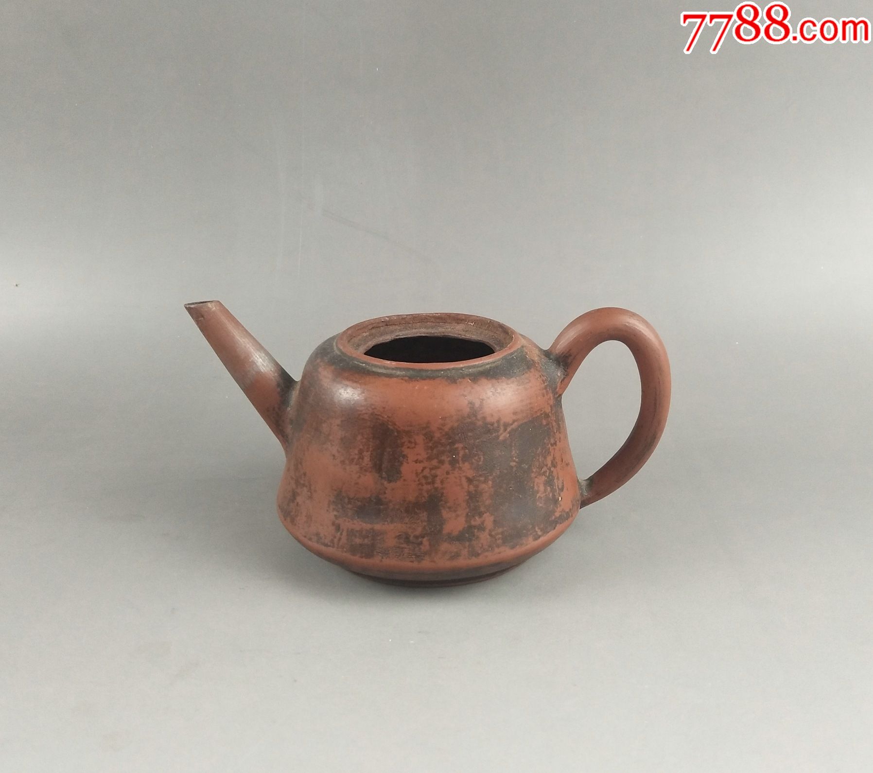 钟形紫砂执壶无盖