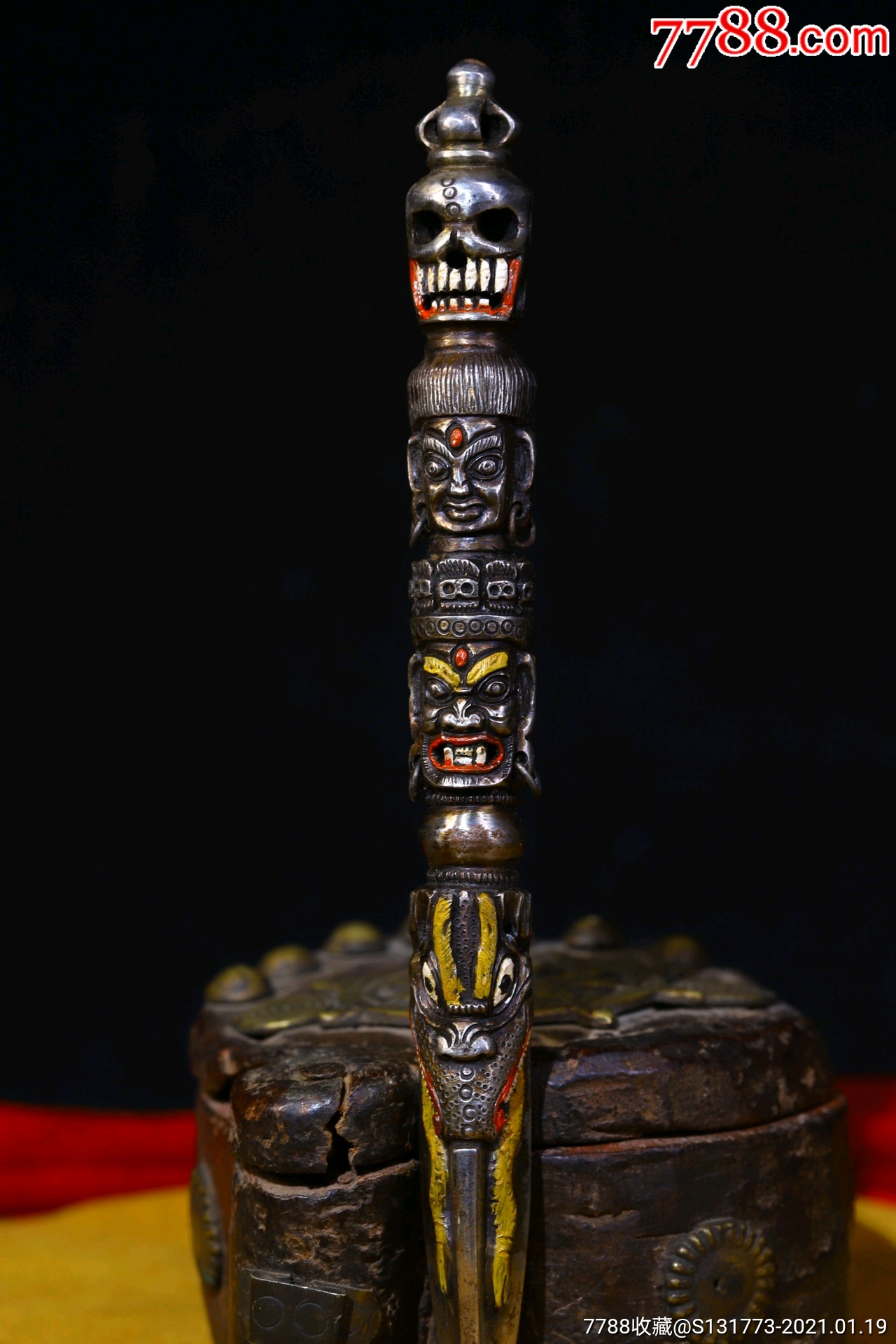 藏地天铁金刚降魔杵法器天铁描彩精雕天铁纯手工敲打錾刻描彩老法器高