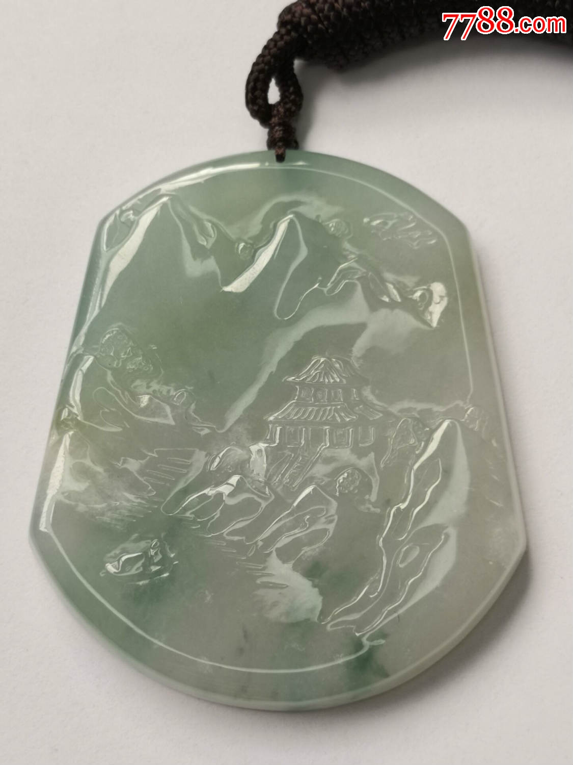 翡翠山水牌,糯化起胶,精工浅浮雕,意境好,飘花,有证书