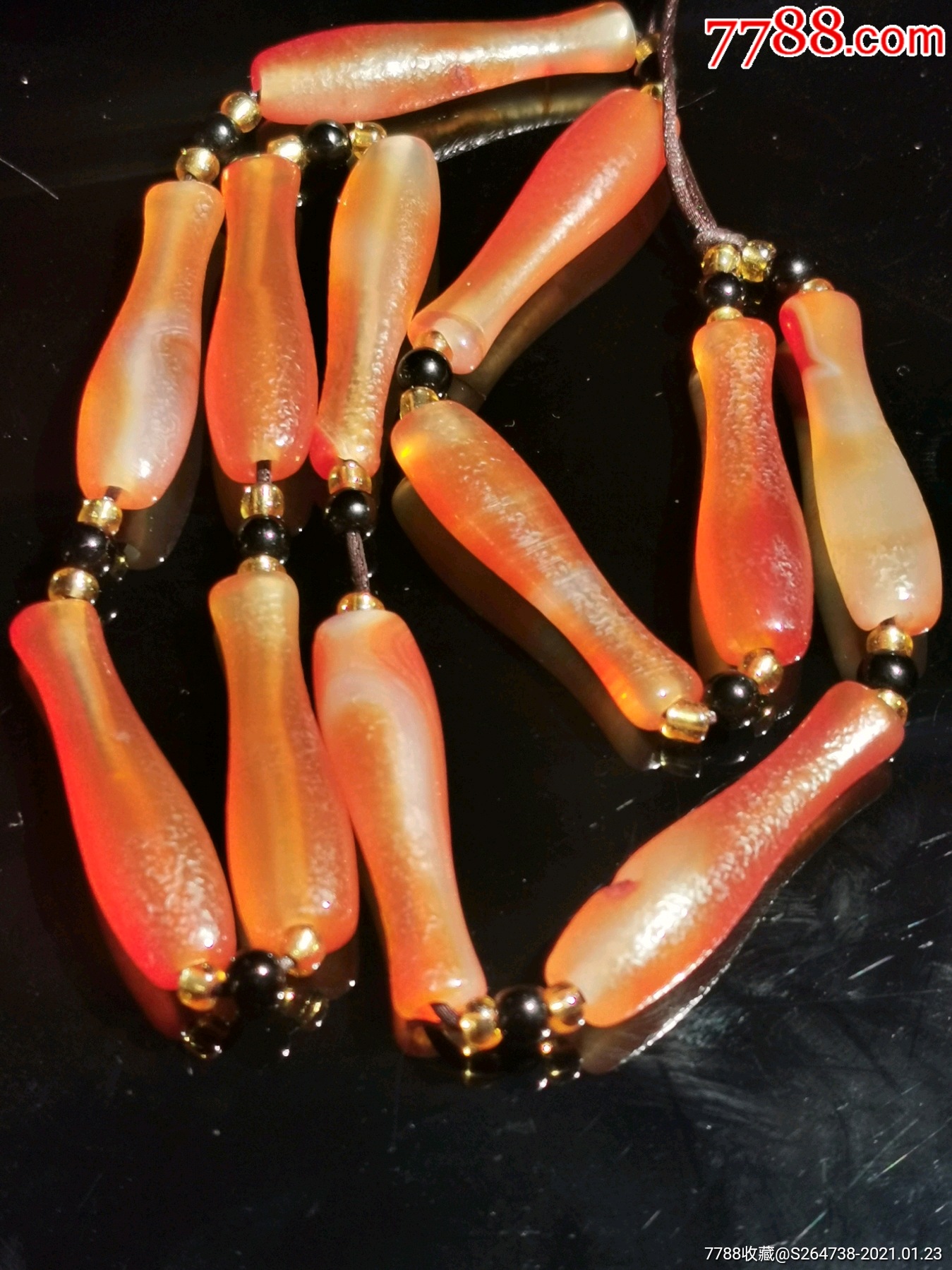 老玛瑙宝瓶项链