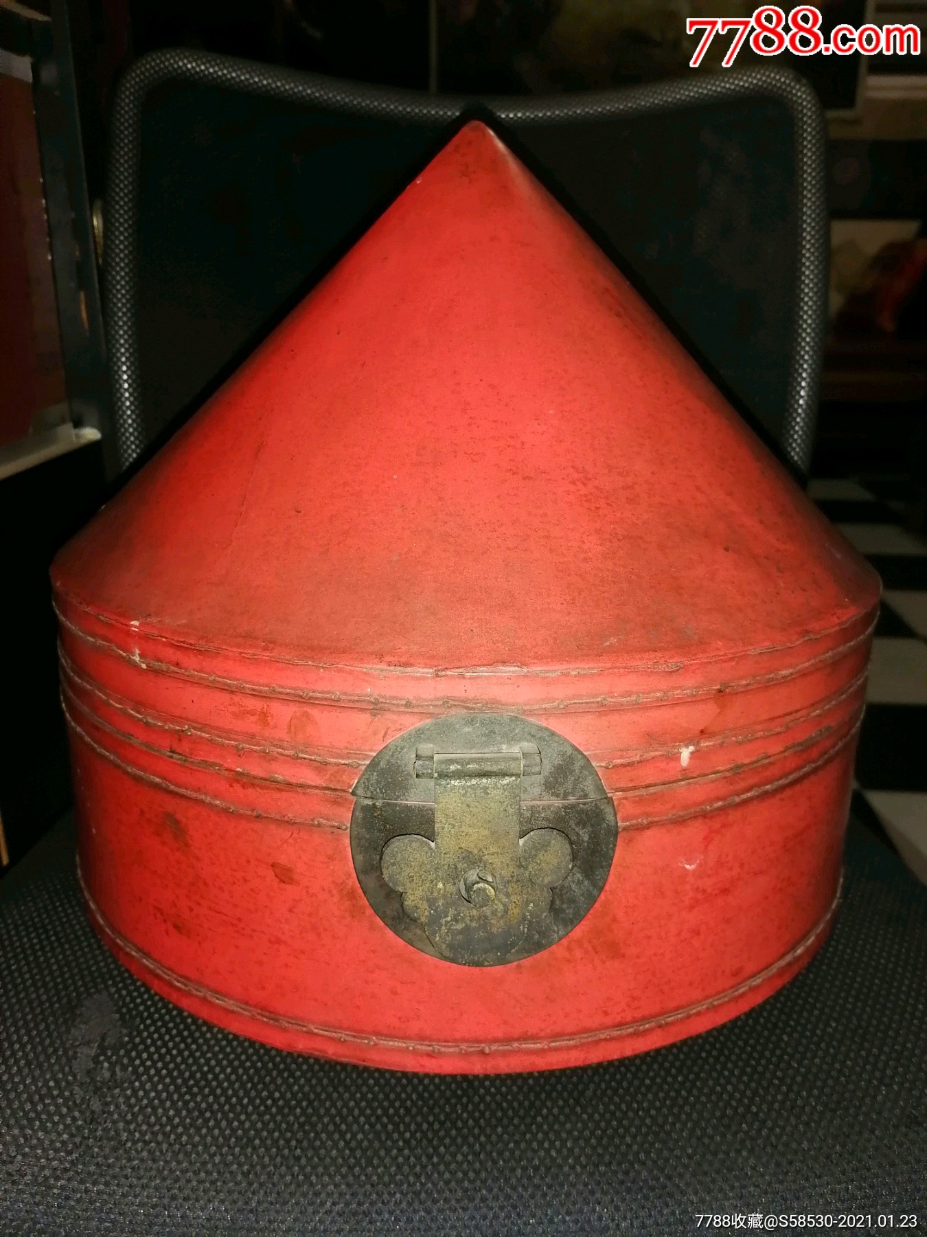 清代皮大官帽盒