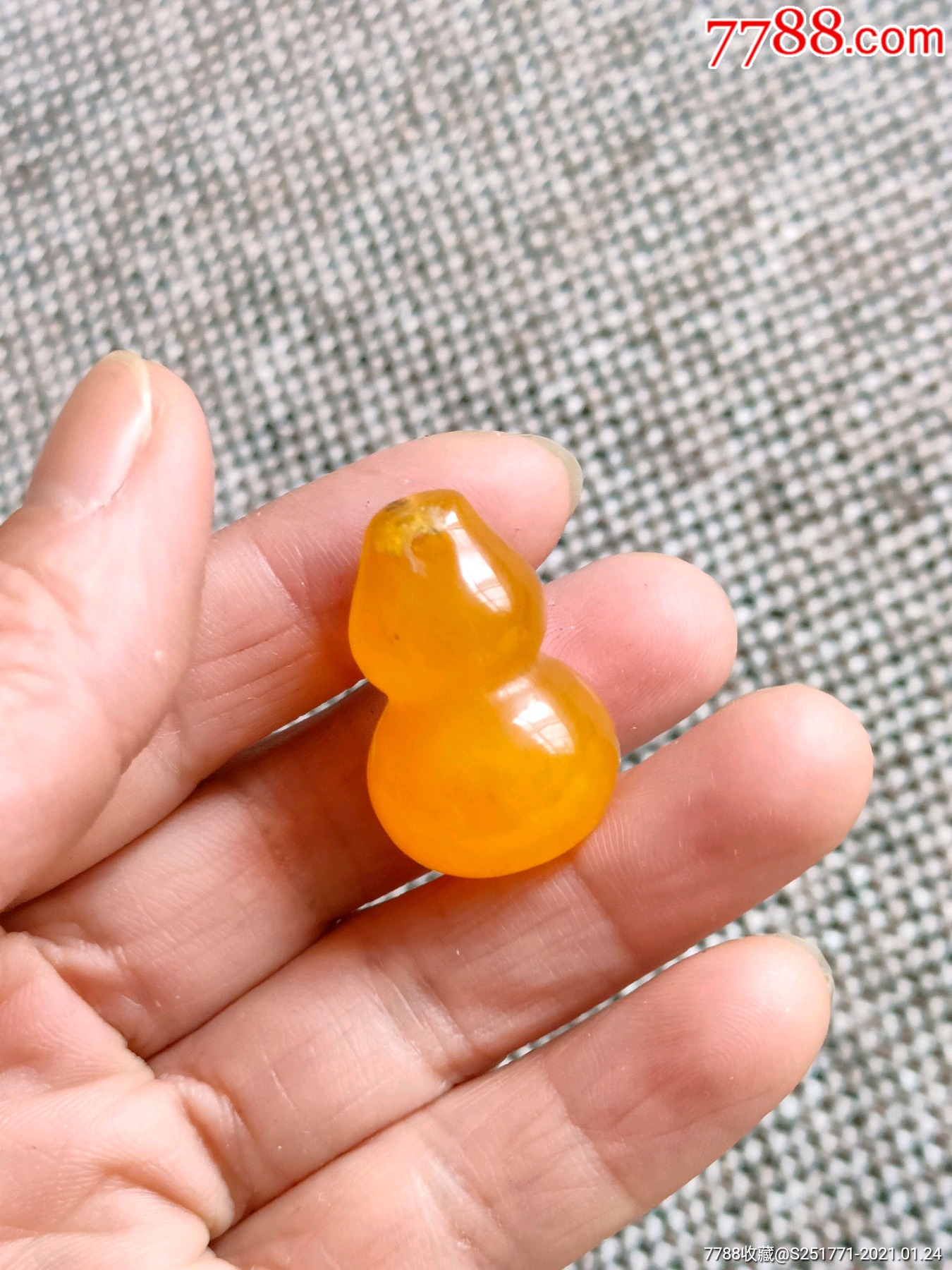 黄水晶小葫芦一个