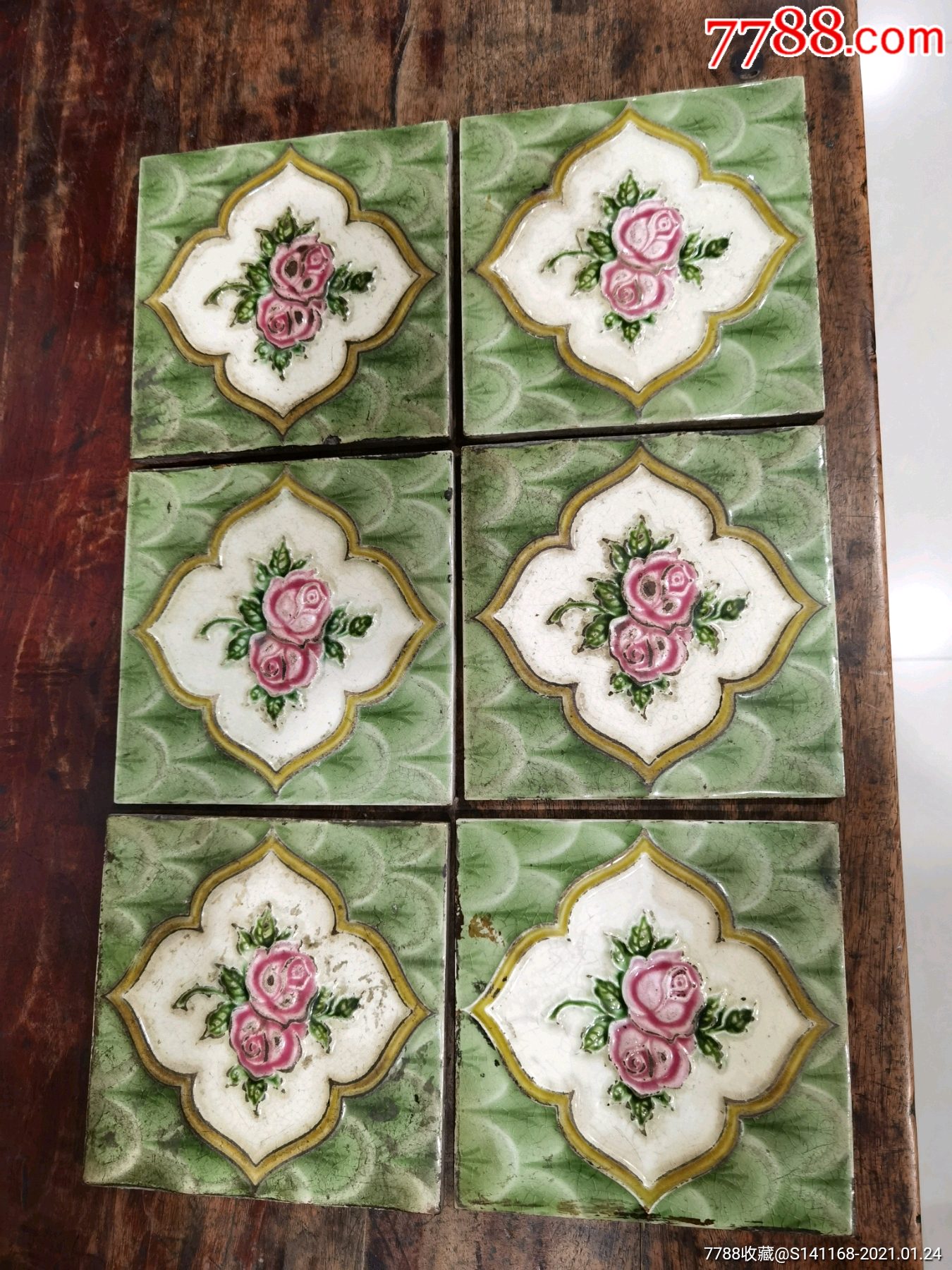 民国时期玫瑰图案瓷砖六块从红木梳妆台上剥下来的