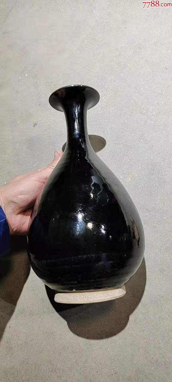 黑釉玉壶春瓶_黑瓷/天目瓷_第1张_7788瓷器