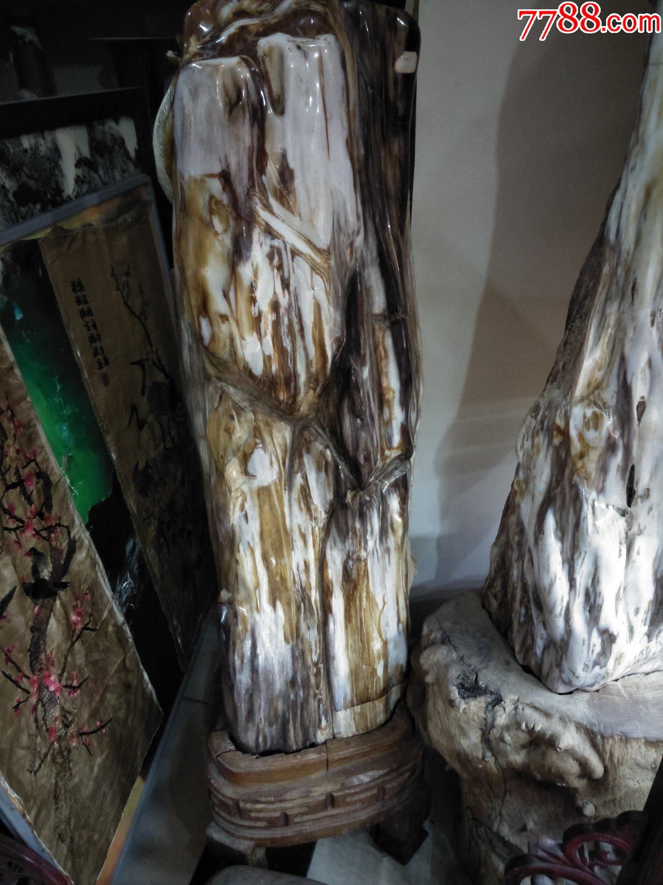 硅化木摆件两个玉化程度非常好