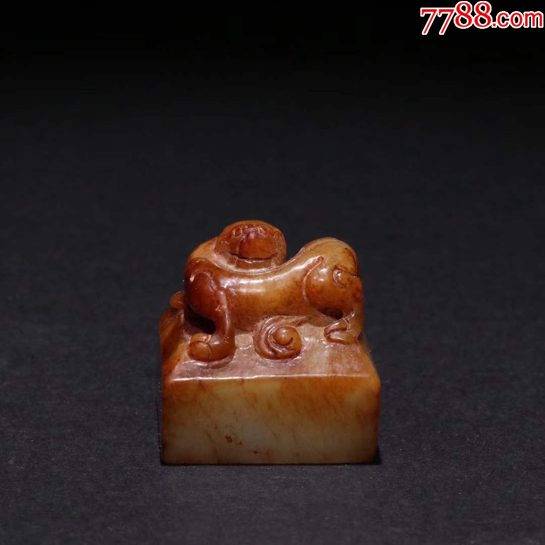 老和田玉螭龙扭印章