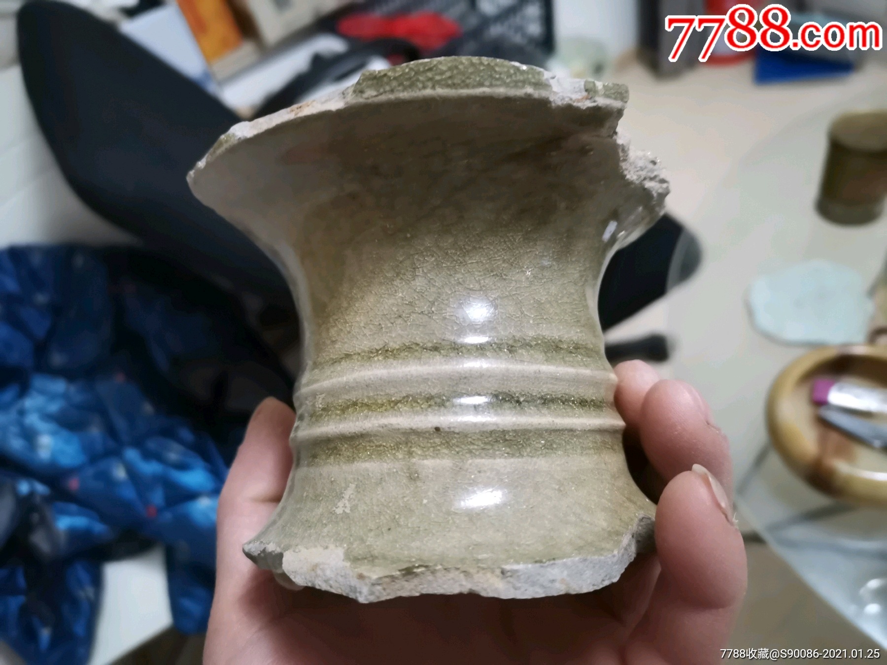 高古青瓷玻璃釉大瓶颈部瓷片标本_瓷片_第1张_7788瓷器