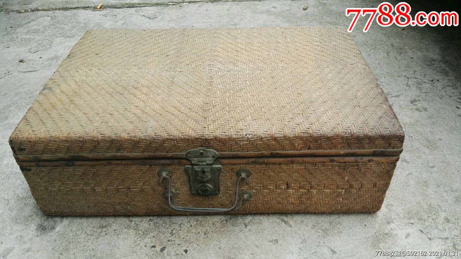 民国时期-藤编手提箱(冀州朱芳记出品)