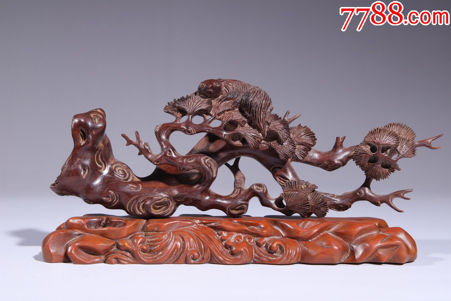 黄杨木(底座紫檀)松树笔搁尺寸约21*10*5cm