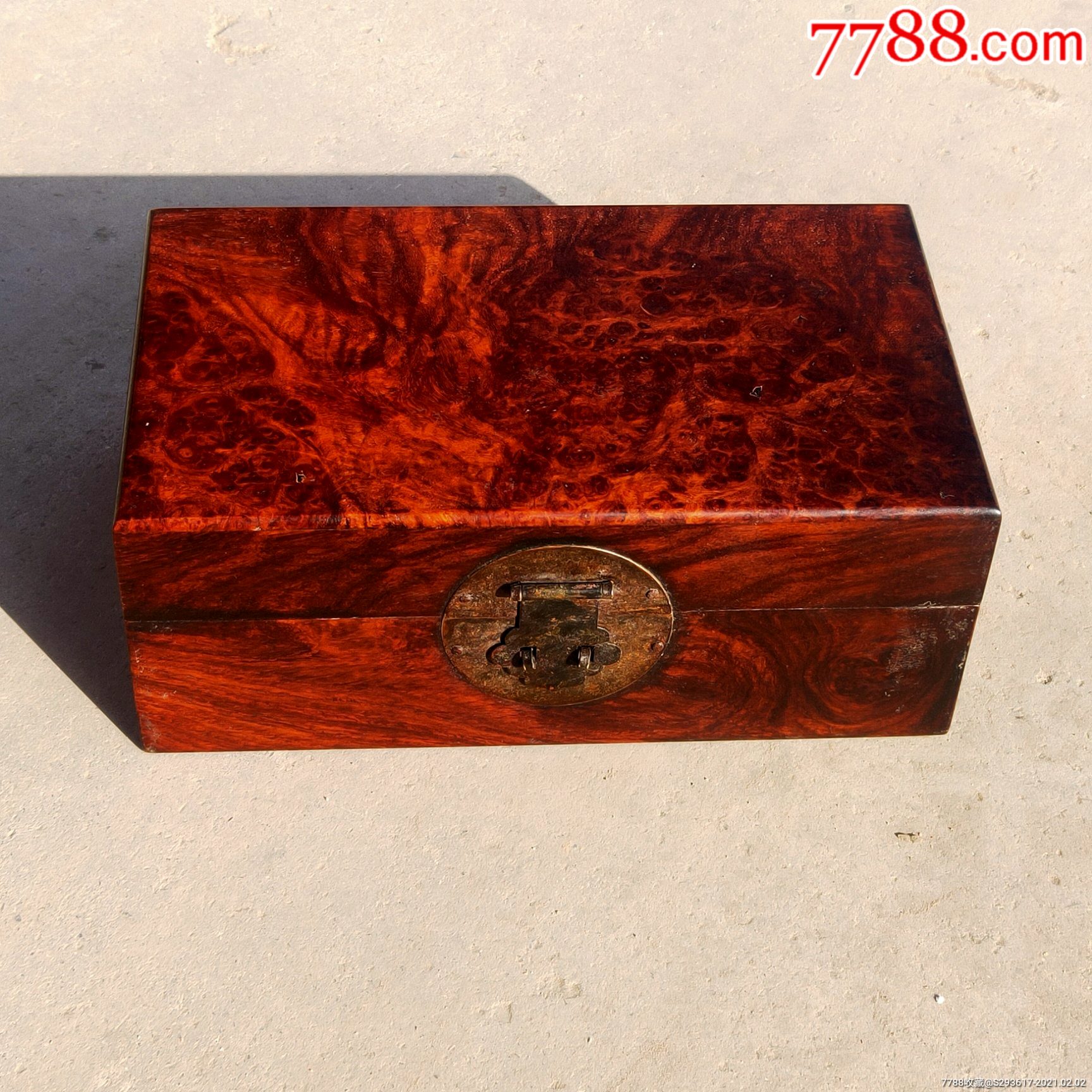 民国黄花梨影子首饰盒,纹理很好,全品.