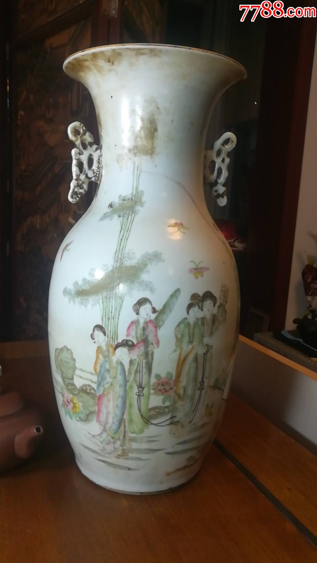 天津德庆仁瓷庄出品仕女花瓶