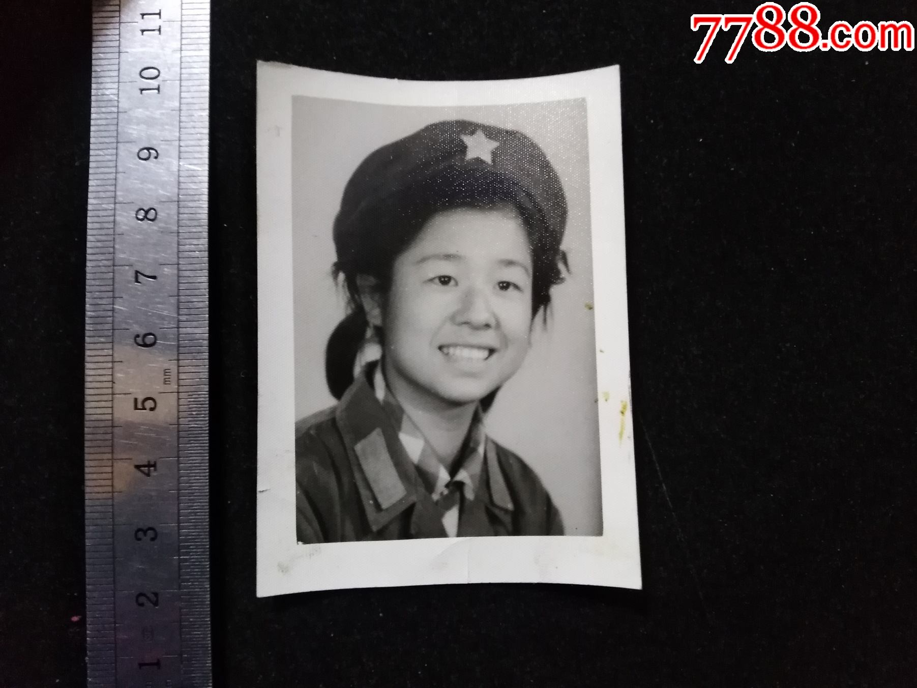 漂亮小女兵-老照片-7788商城__七七八八商品交易平台(7788.com)