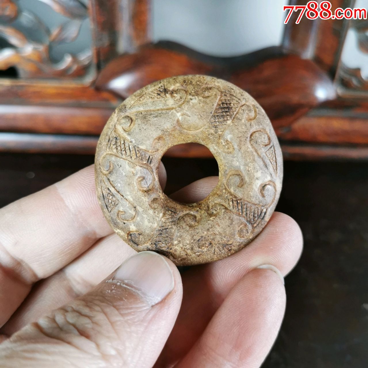 老玉环刻花古玉圆环