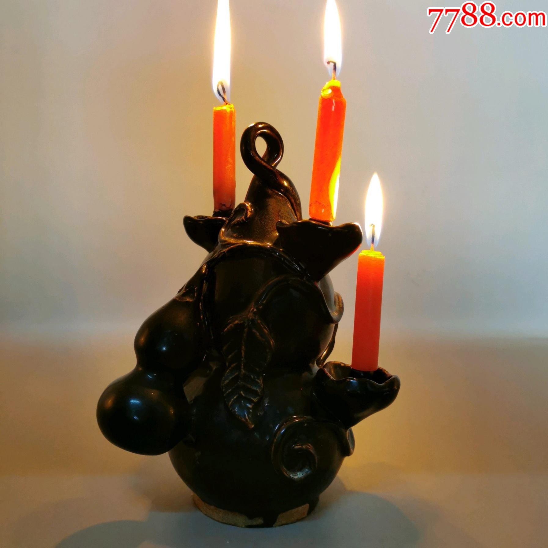 葫芦型黑釉瓷油灯
