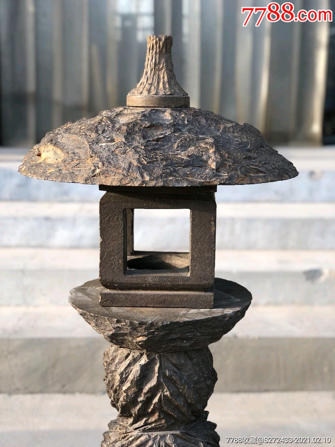 黑青石宫灯造型独特石质坚硬做工精细尺寸见图影视道具复古装修摆件