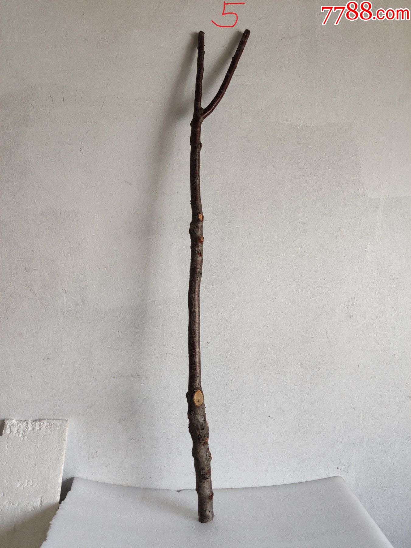 新进太行山"野桃木"拐杖(第5根,请看拐杖上端的红色数字)(镇宅,辟邪