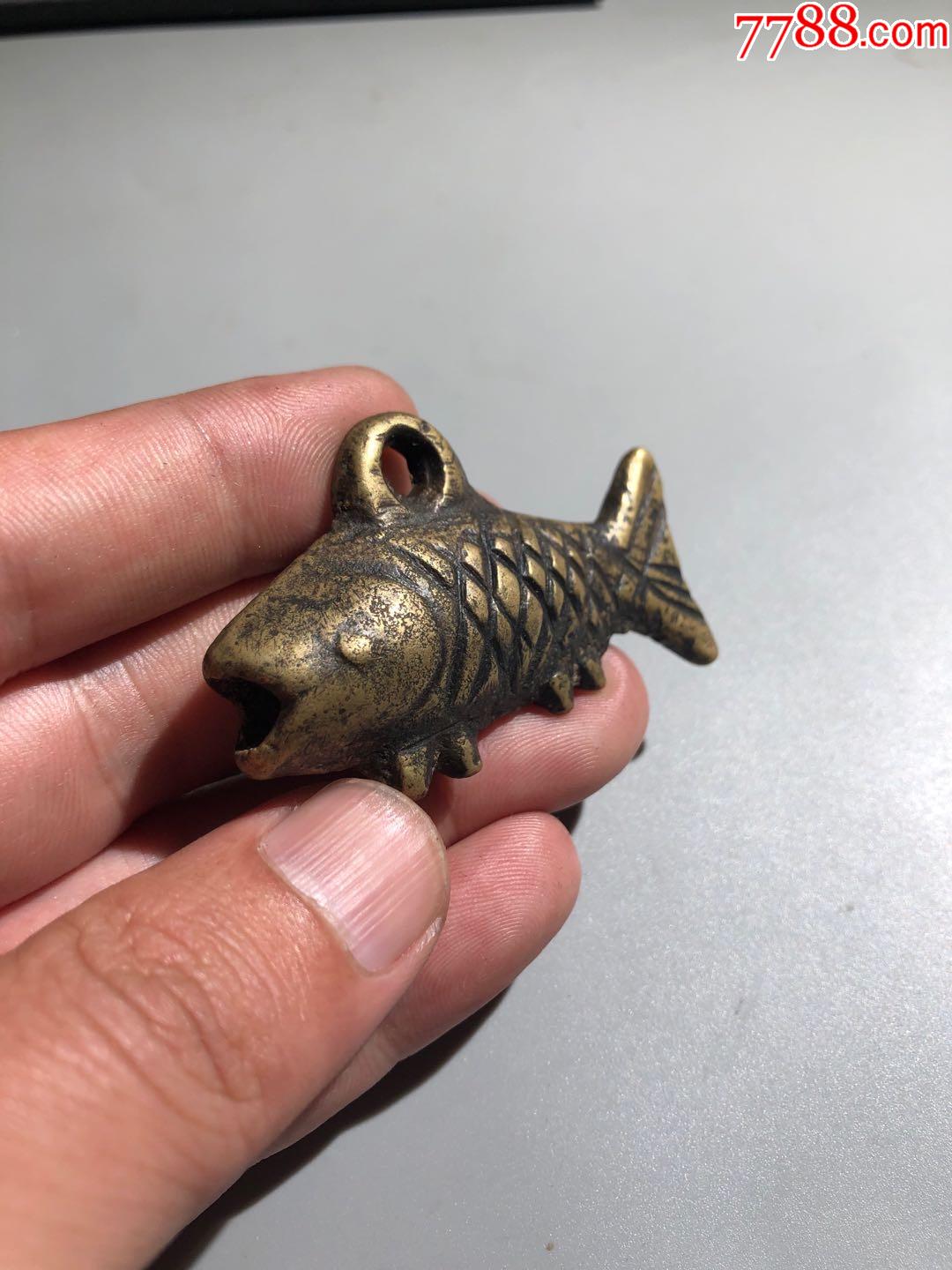 铜鱼挂件