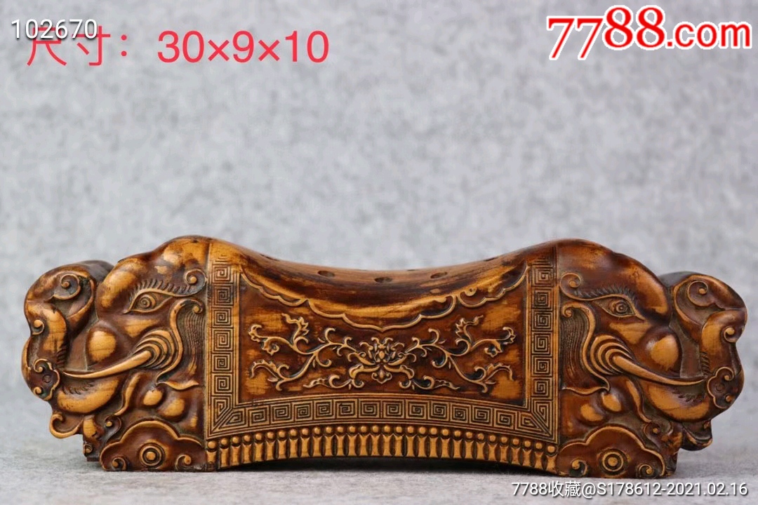 黄杨木双兽凉枕