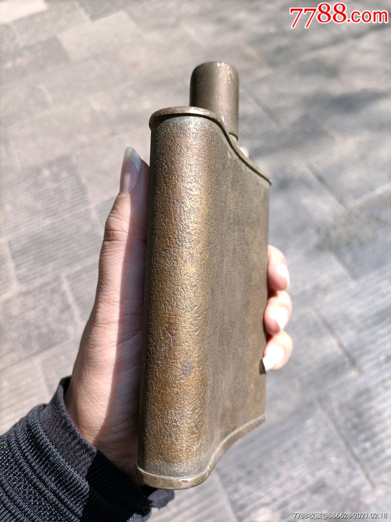 二战时期酒壶一个,如图包老保真