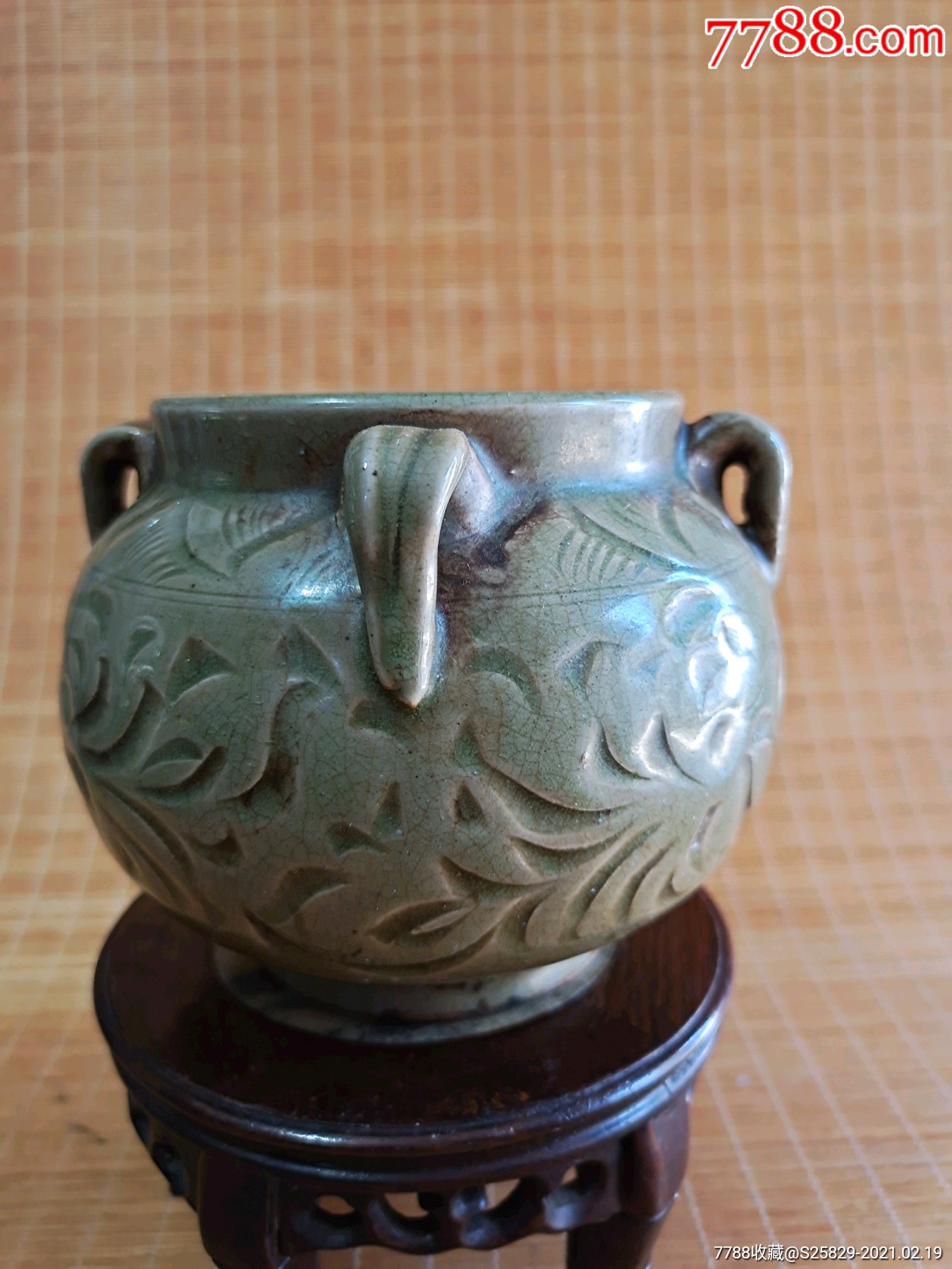 耀窑四系刻花罐