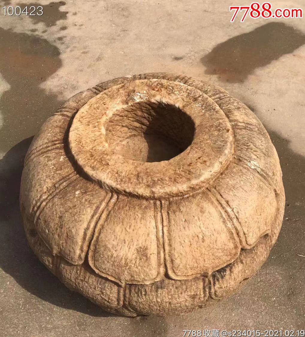 明代汉白玉莲花座