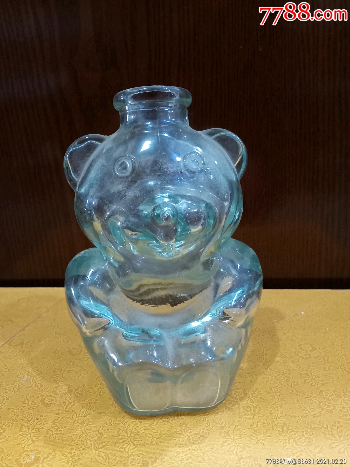 老玻璃熊猫型奶瓶一个