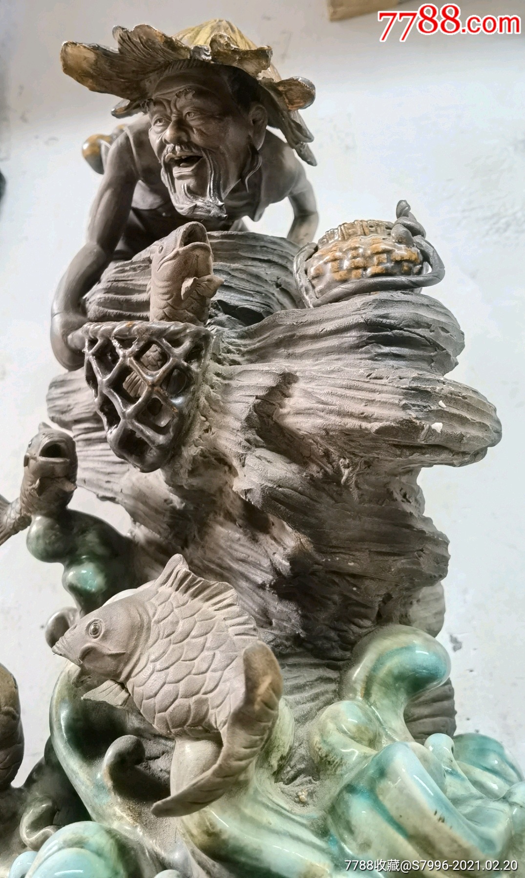 清代谢林生款石湾窑陶塑精品摆件渔翁得利