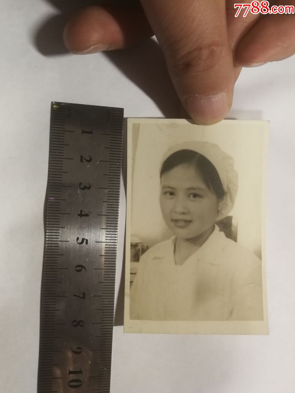 五十年代漂亮的女护士-老照片-7788票证网