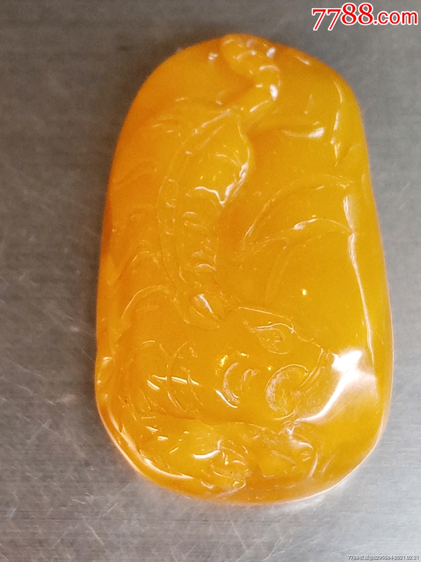 纯天然蜜蜡雕件