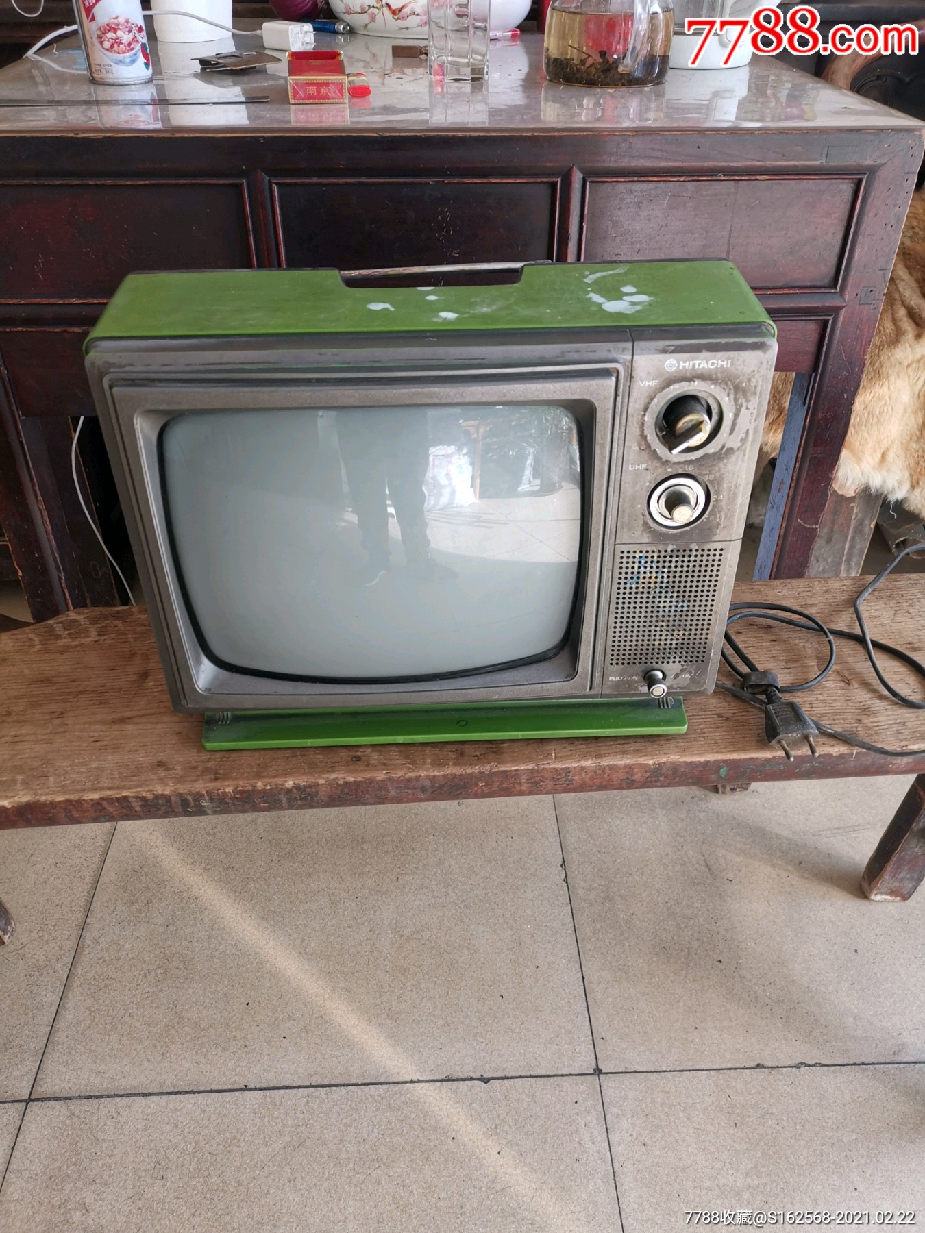 老日立电视机