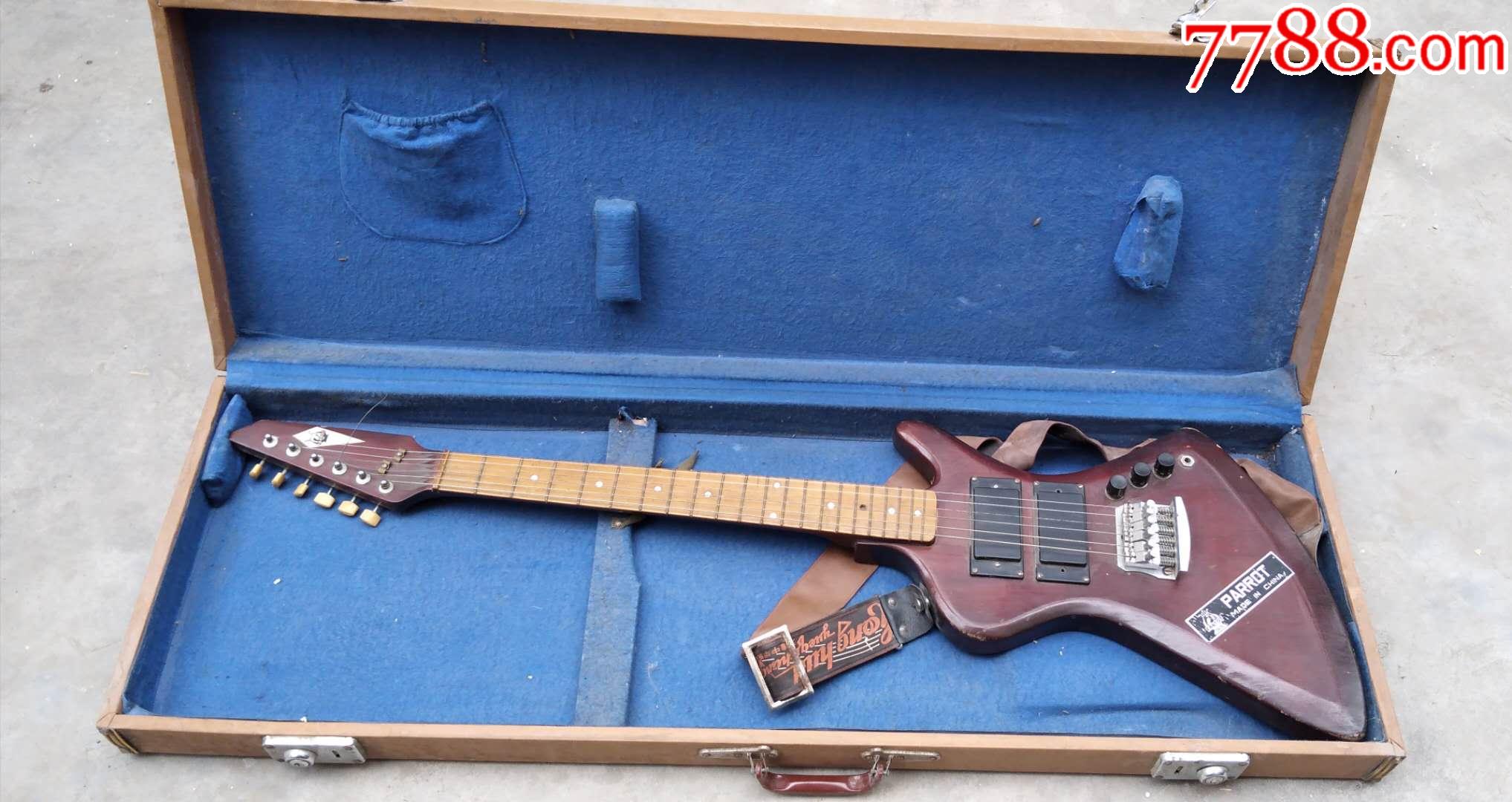 原盒鹦鹉老电吉他