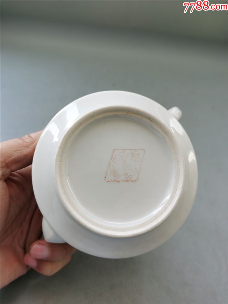 民国新粉彩名家余正青白菜传家壶