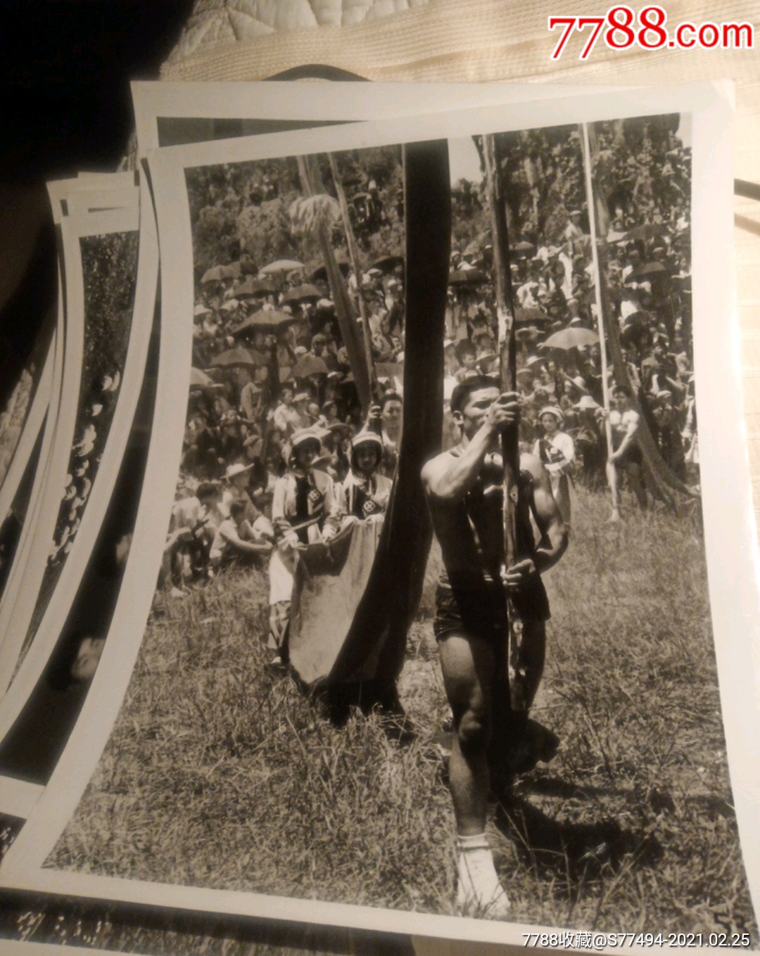 彝族60年代照片图片
