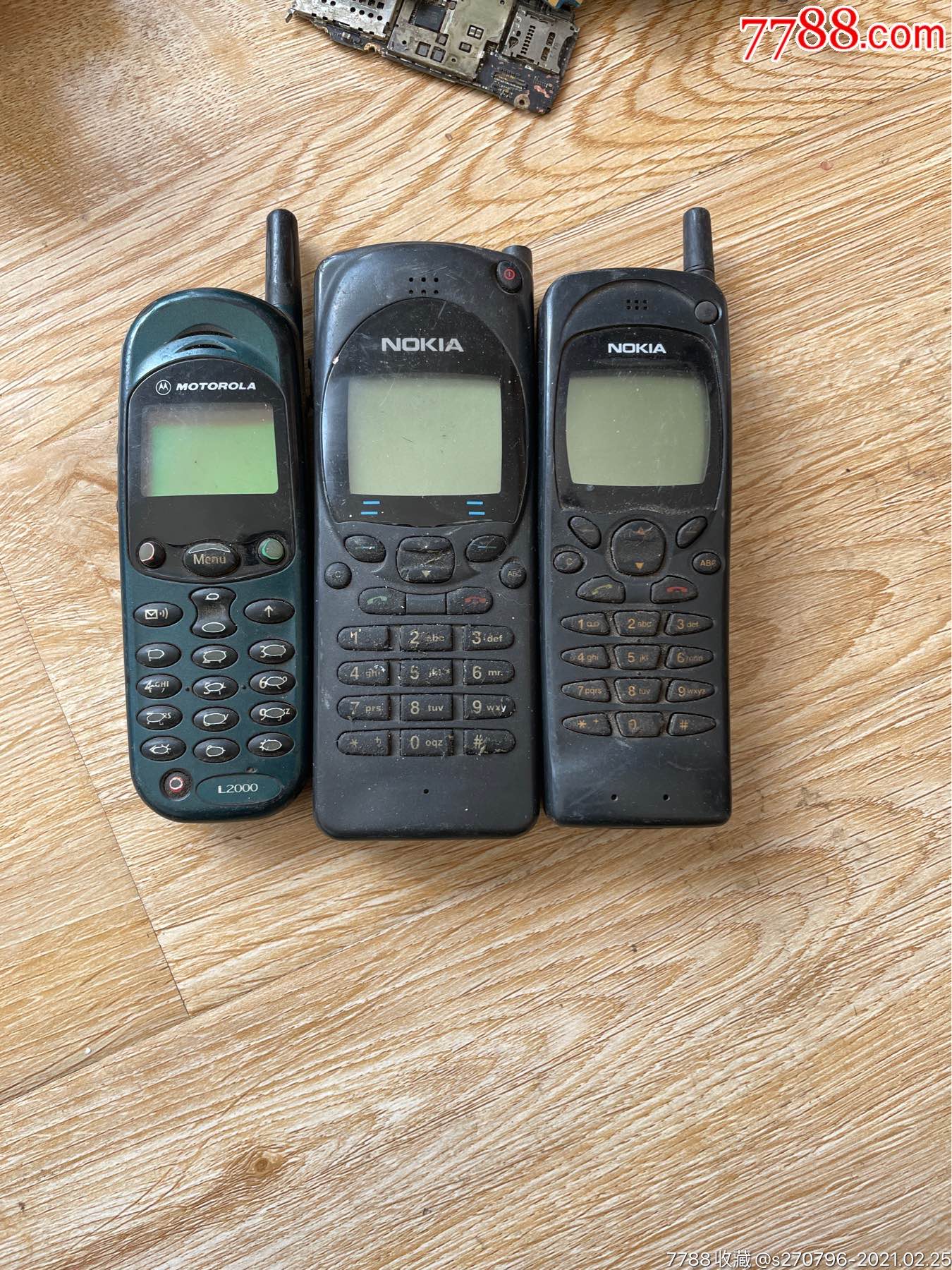 诺基亚,摩托罗拉,老古董手机