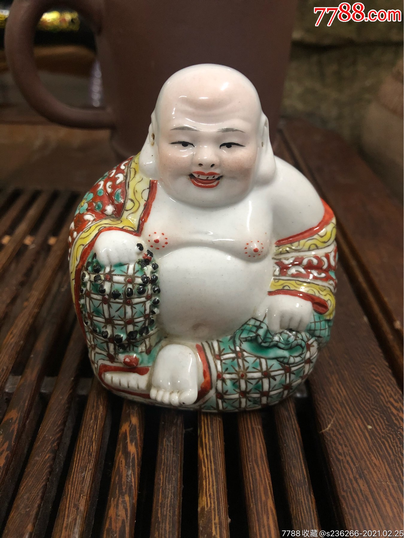 粉彩弥勒佛坐像_彩绘瓷/彩瓷_第1张_7788旧家具收藏