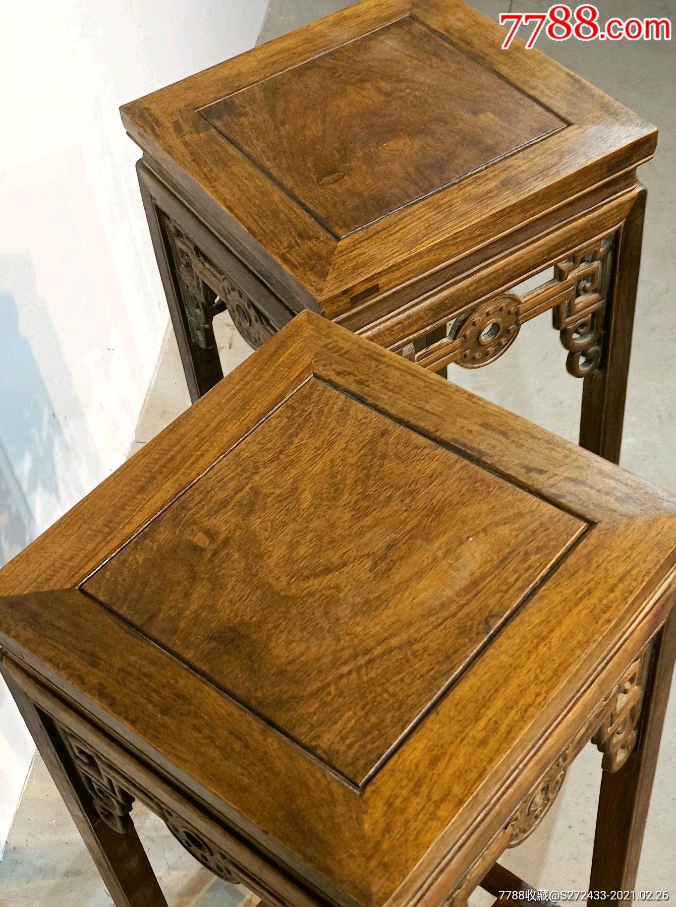 旧藏黄金金丝楠木花几,珍贵木材,绝品花几,实用收藏价值高.