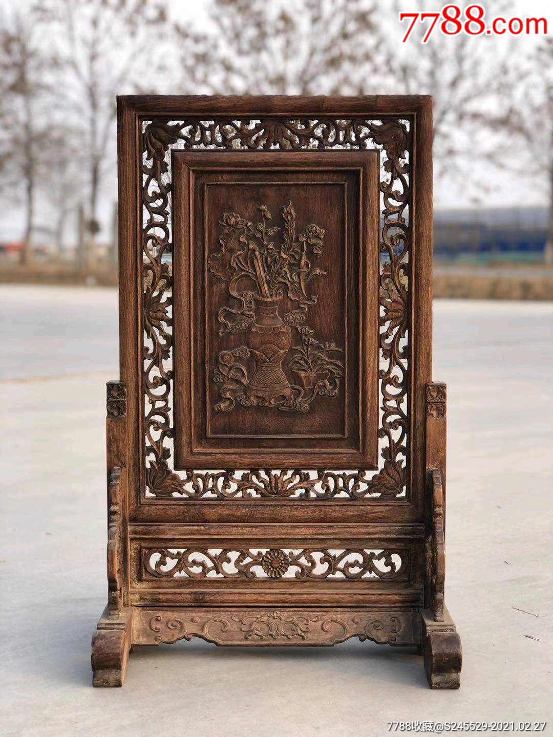 5品99五彩描金漆器屏风￥1,8009.5品99清代花梨木插屏￥6809.