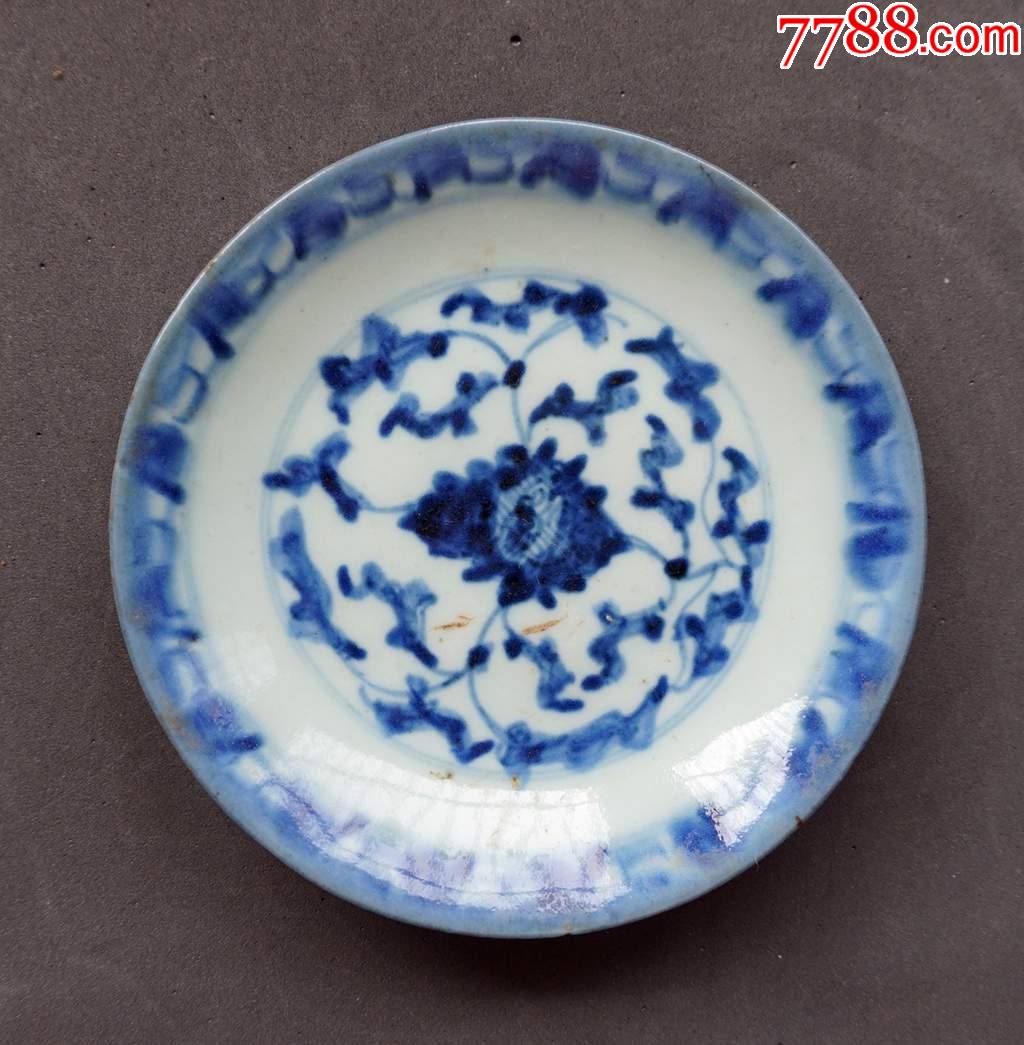 清代嘉庆年制款青花缠枝花卉纹盘子148厘米谢绝议价