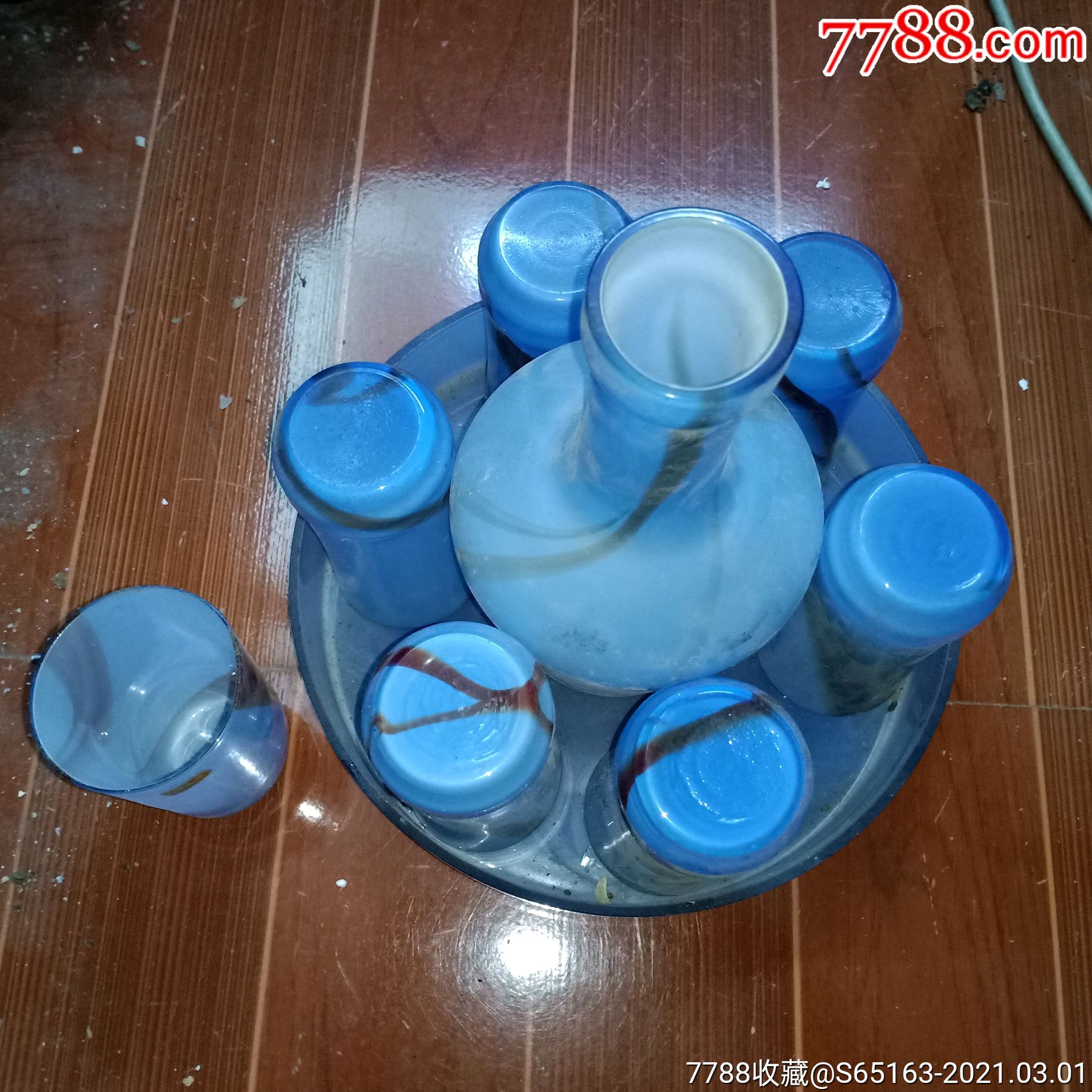 江西兴国玻璃器皿厂冷水壶一套