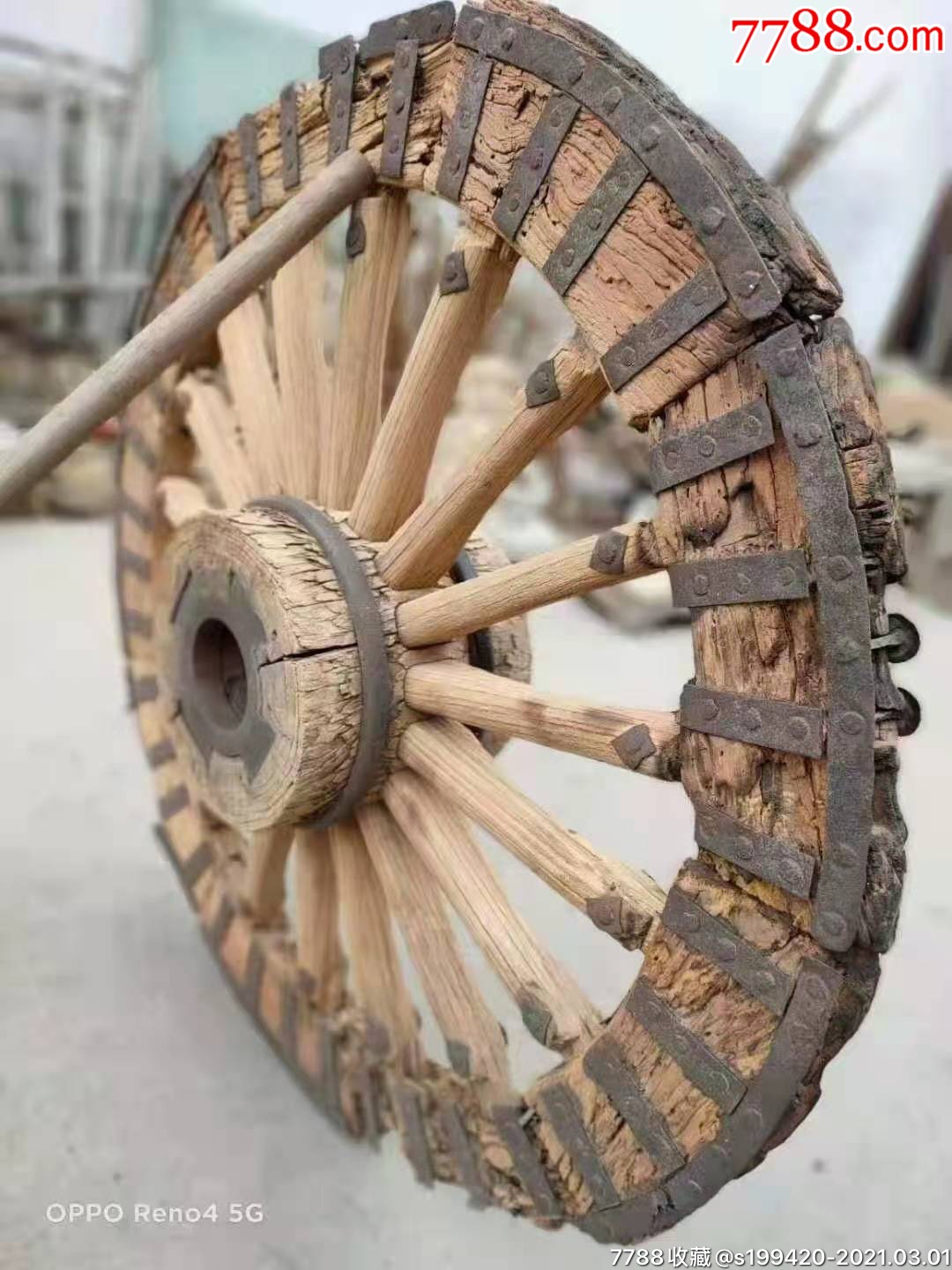 清代大车轱辘超大鼓钉品相如图百年风化酒店民宿农家乐装饰